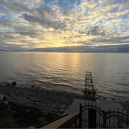 度假居 Beach Front Home In Samso With House Sea View